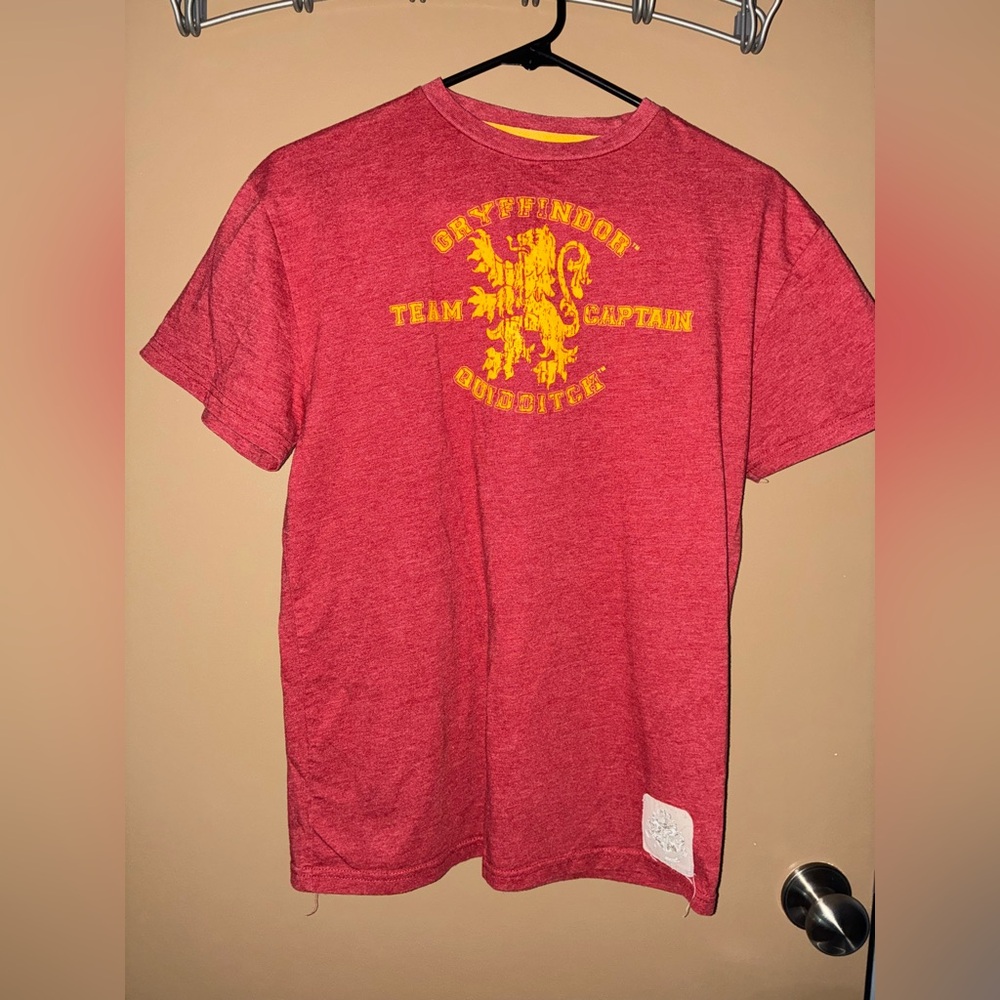 Harry Potter Gryffindor Quidditch Shirt Kids L Red Graphic Tee